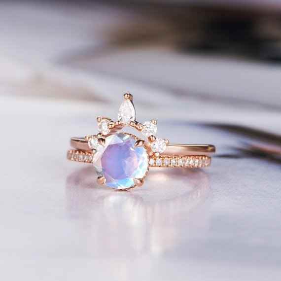 Rose Gold A couple Rose Gold Inlaid Opal Ladies Bracelet 1622511209173_5128ba0c-7813-4405-8725-a64ceeb5ed58 Print Material