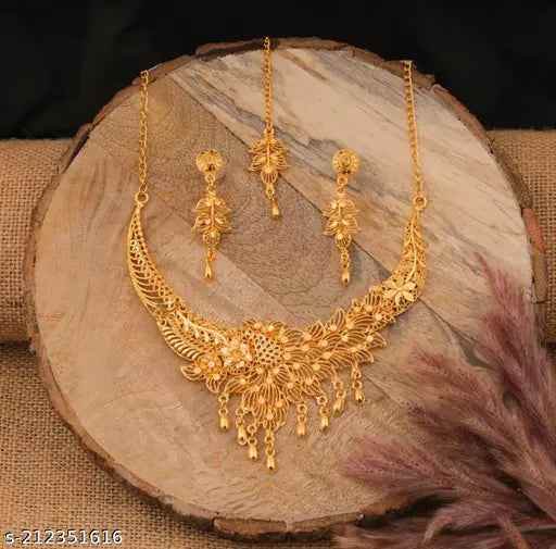 Golden Jewellery Set for Women 1741062018161-7 Womens Jewellery Set
