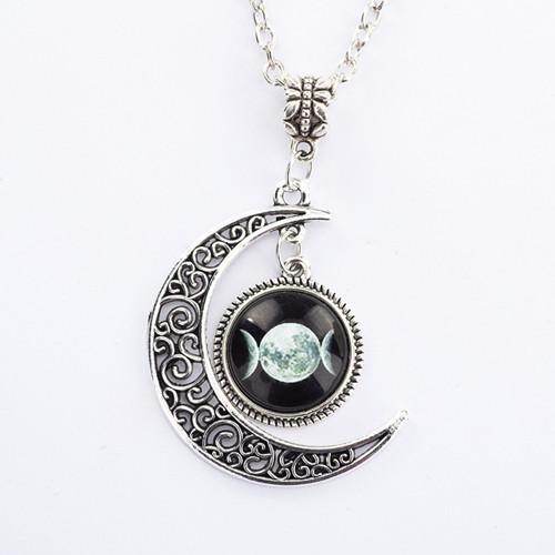 C TRIPLE MOON GODDESS PENDANT NECKLACE 3162318970134 Print Material
