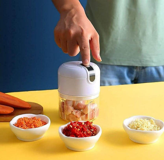 Mini Electric Vegetable /Garlic Chopper Portable Food Processor 4546126477
