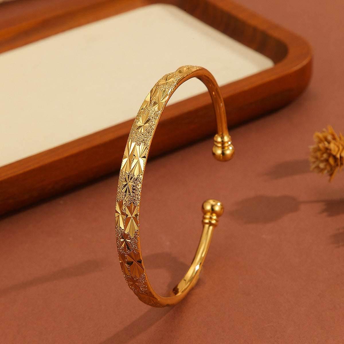 Style1 Gold-plated 18k Delicate Pattern Bracelet e4df1d71-9084-4c15-a4d9-4a4f999ea49c-_5 Print Material